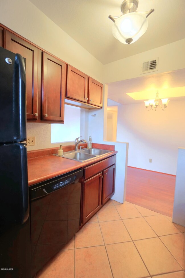 2-kitchen b
