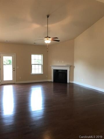 124 Bunker Hill Ln unit 5904, Statesville, NC 28677 - photo 6