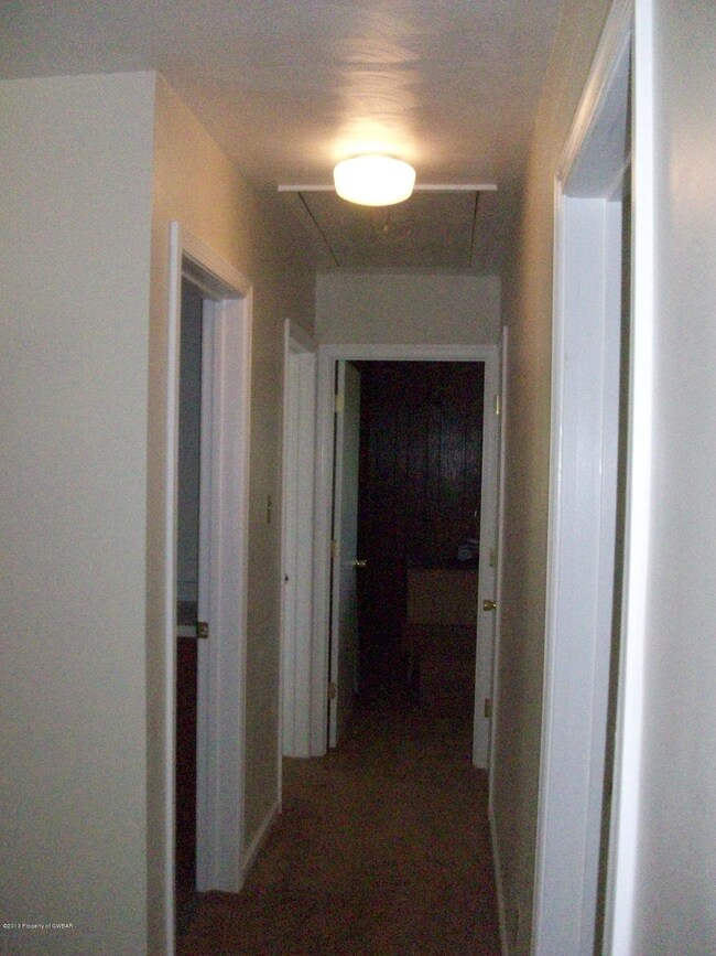 137 N Lehigh St, Shavertown, PA 18708 - photo 6