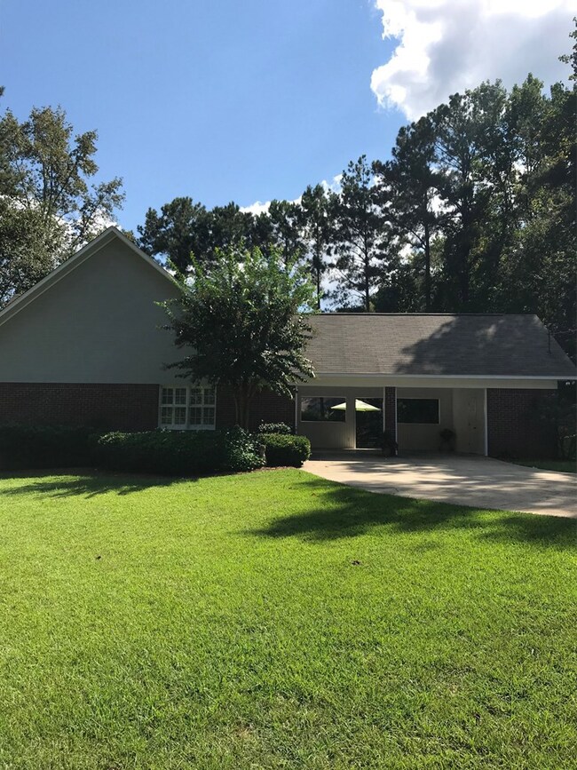 94 Clark Hill Dr, Eufaula, AL 36027 - photo 5