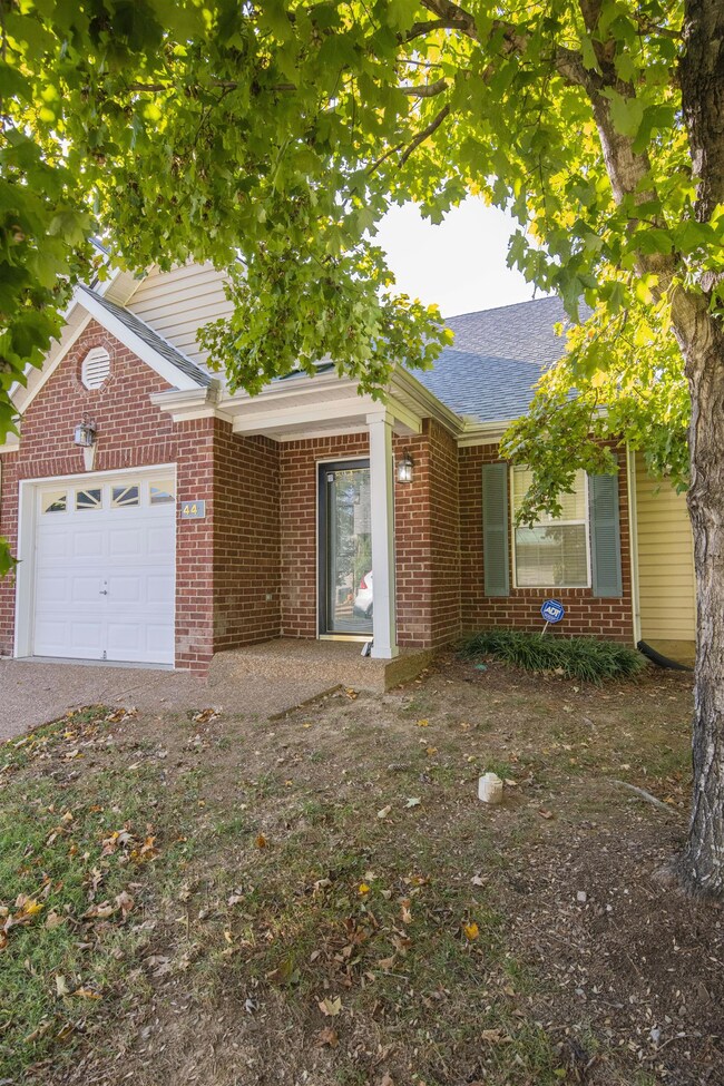 44 Fawn Creek Pass unit 22, Nashville, TN 37214 - photo 2