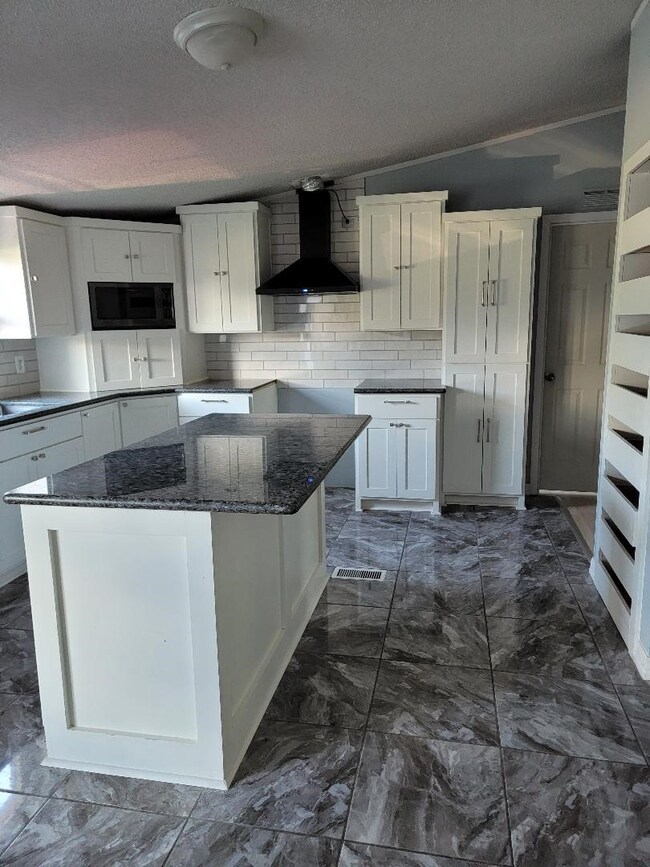 16318 Evergreen Timbers, Magnolia, TX 77355 - photo 3