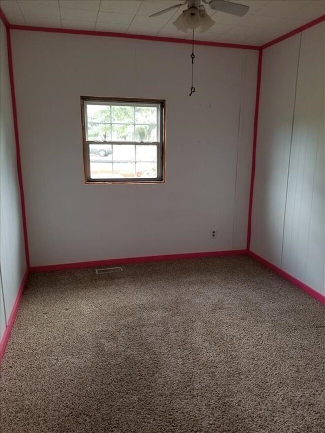 7625 N Sr Rd 159, Bicknell, IN 47512 - photo 4