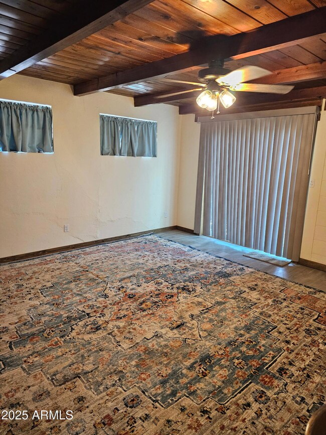 686 N Tegner St, Wickenburg, AZ 85390 - photo 5