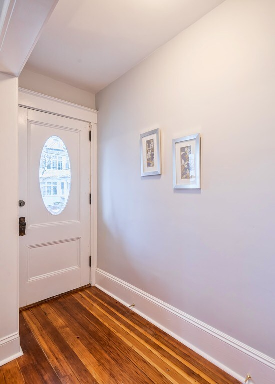 4 Glover St unit 2, Salem, MA 01970 - photo 3