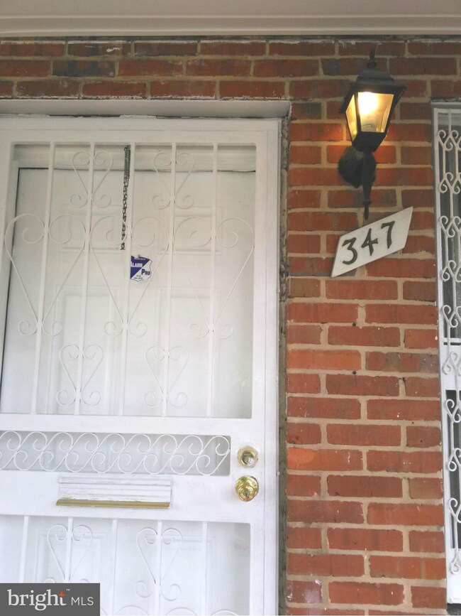 347 Denison St, Baltimore, MD 21229 - photo 4