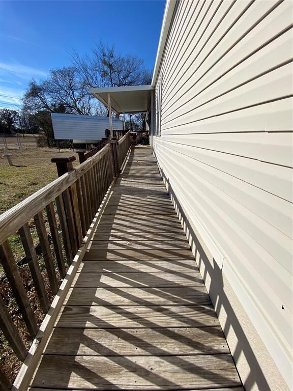 2129 Dove Ln, Cleburne, TX 76031 - photo 2