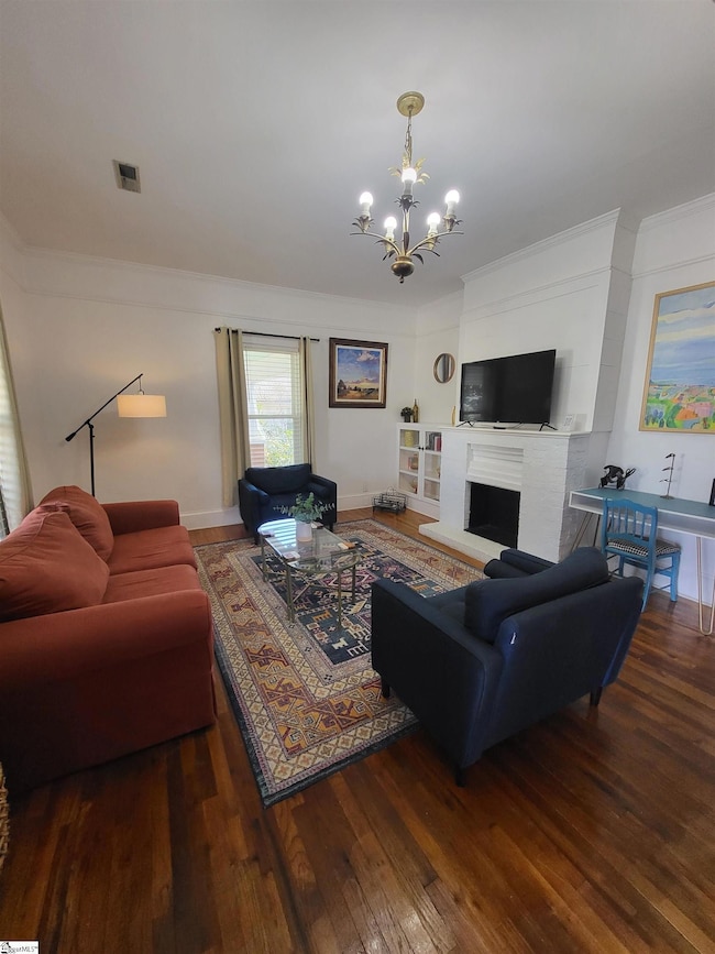 210 E Fairview Ave, Greer, SC 29651 - photo 6