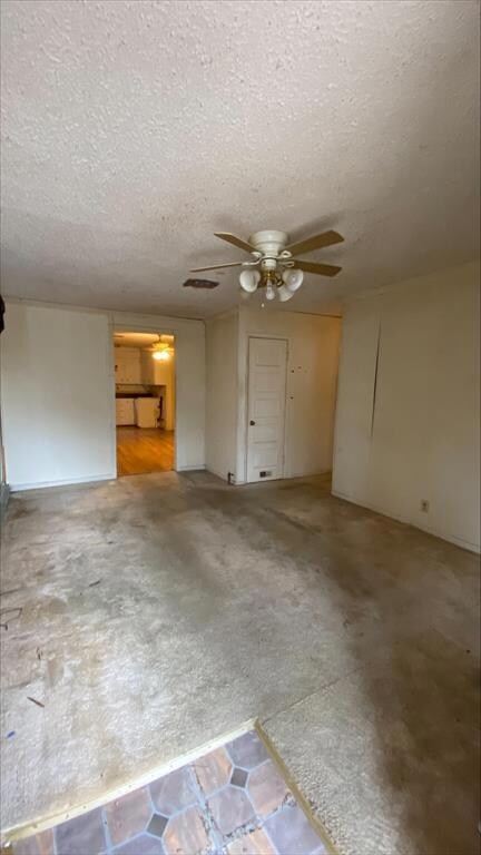 517 E 11th St, Bonham, TX 75418 - photo 2
