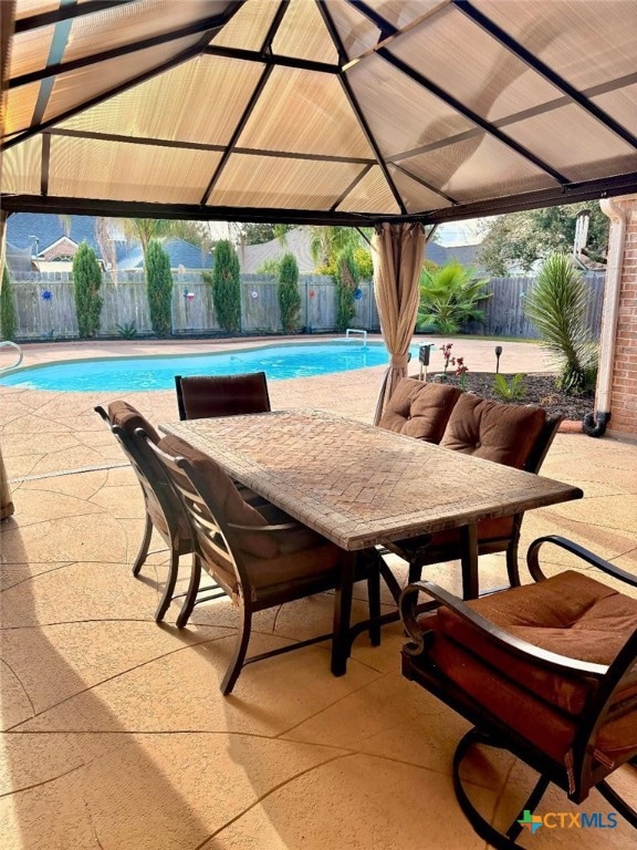 116 Northampton Cir, Victoria, TX 77904 - photo 3