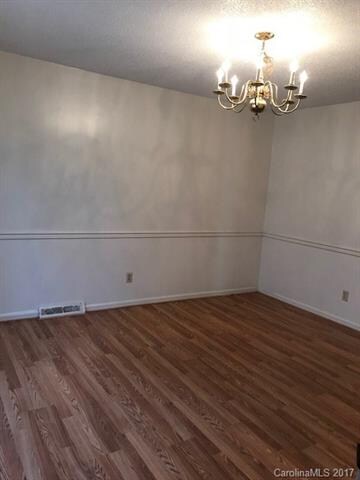 616 Old Farm Rd, Statesville, NC 28625 - photo 6