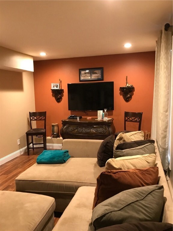 69 Sisson St, Providence, RI 02909 - photo 6