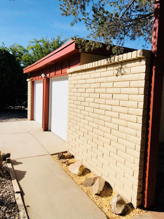 6201 Dungan St NE, Albuquerque, NM 87109 - photo 2