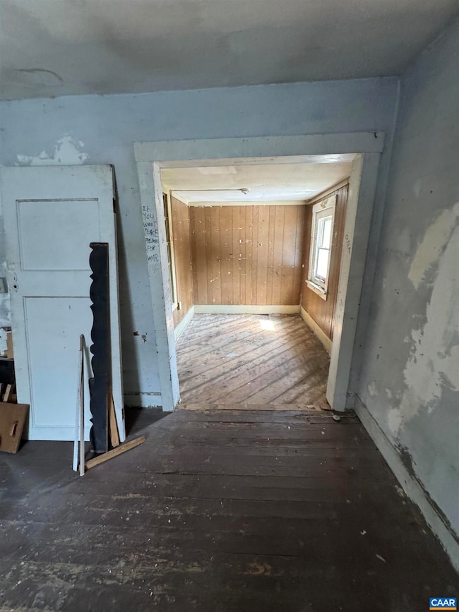 208 S Delphine Ave, Waynesboro, VA 22980 - photo 6