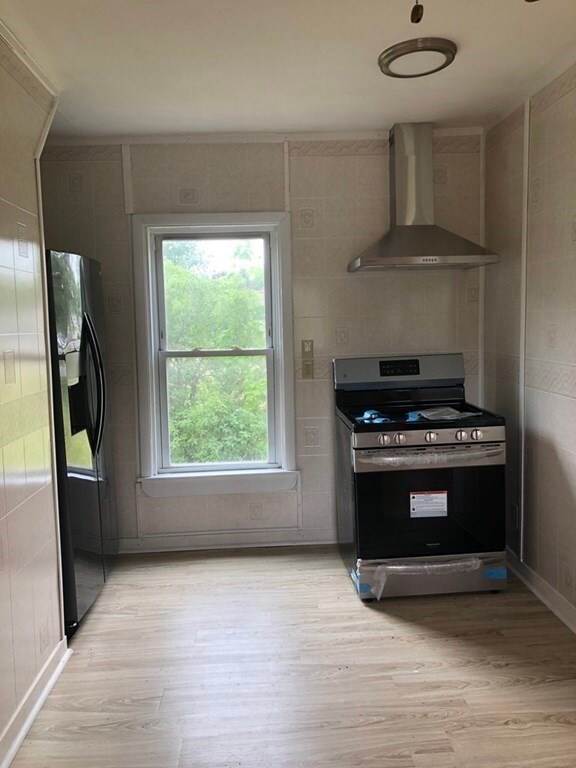 10 Broadview Heights, Turners Falls, MA 01376 - photo 6