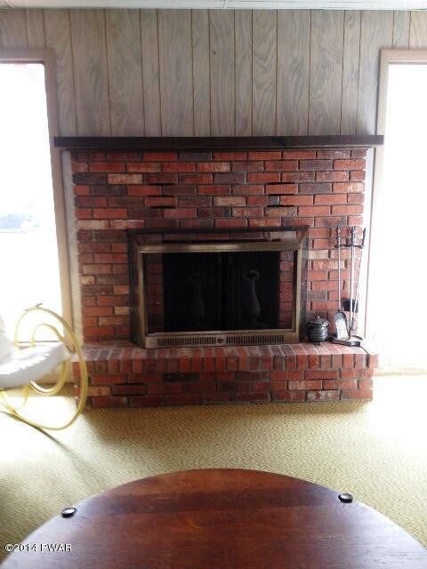 119 Saddle Brook Ln, Lords Valley, PA 18428 - photo 2