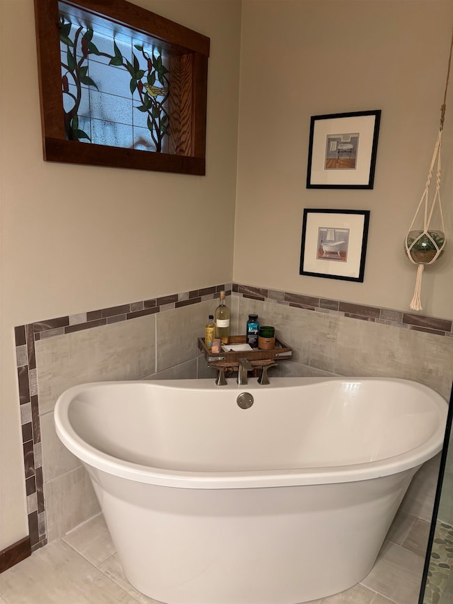 N2748 Alphorn Ln, Appleton, WI 54913 - photo 5