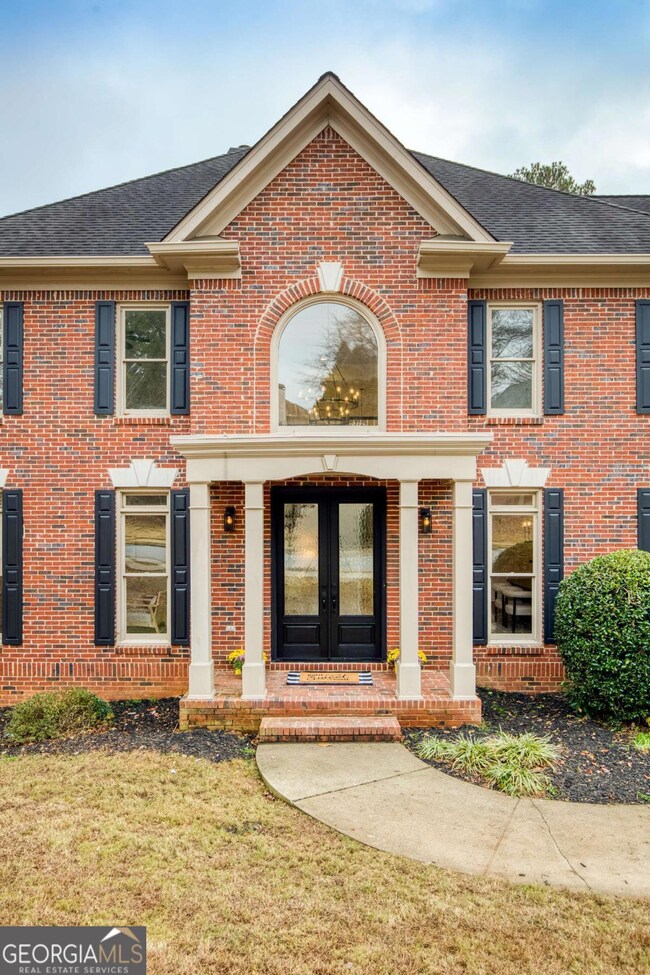 904 Stream Valley Trail unit 4, Alpharetta, GA 30022 - photo 3