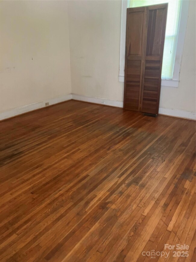 1105 E Main St, Albemarle, NC 28001 - photo 7
