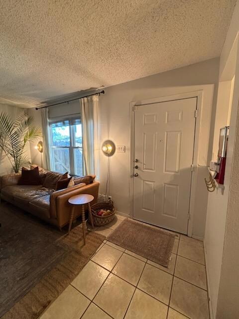 3319 Dolphin Dr unit B, Austin, TX 78704 - photo 4