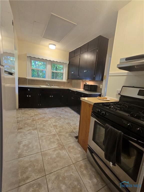 2262 Georgetown Ave, Toledo, OH 43613 - photo 7