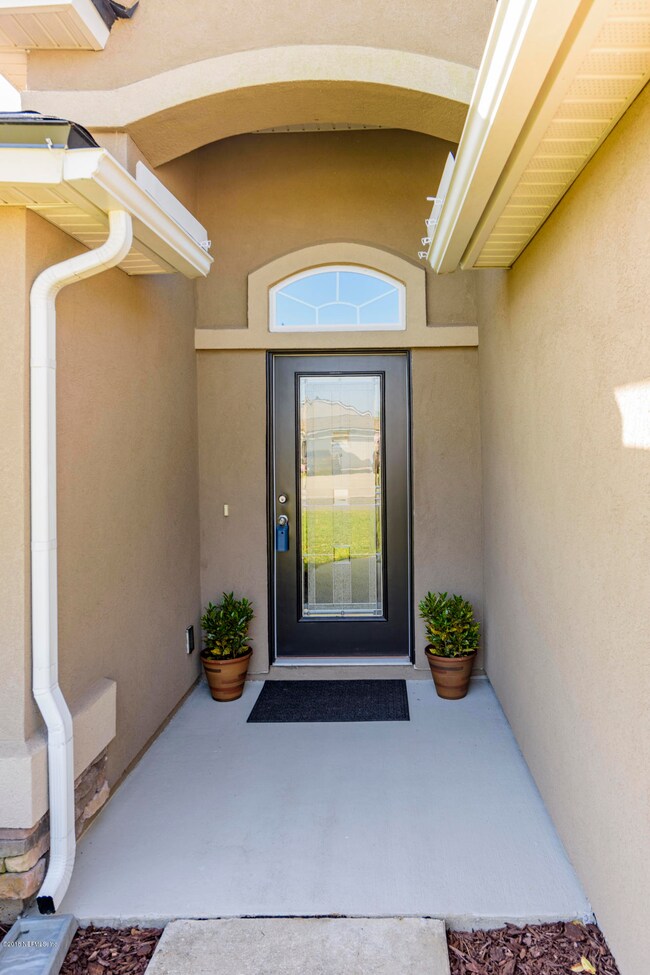 entrance close