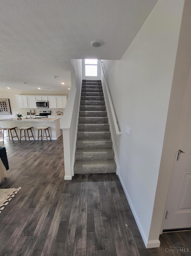 995 N South St, Wilmington, OH 45177 - photo 7