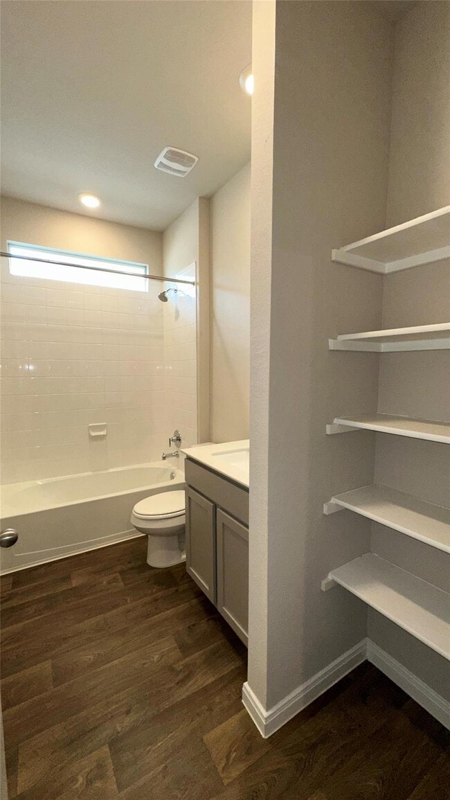 shared bathroom for the secondary bedrooms.