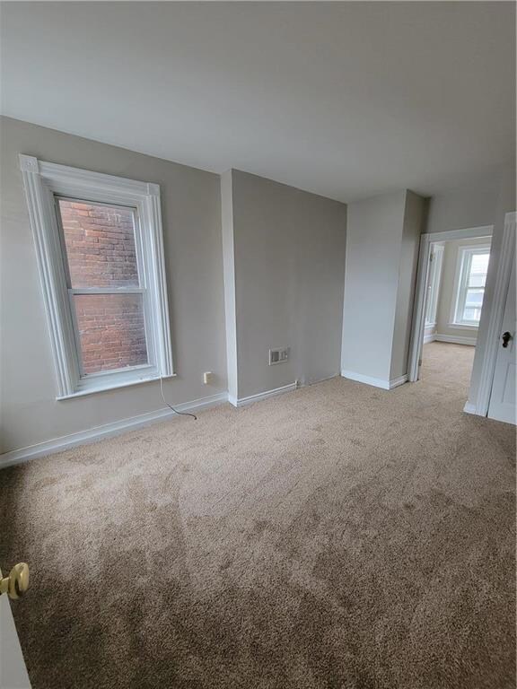 449 N 4th St, Allentown, PA 18102 - photo 5