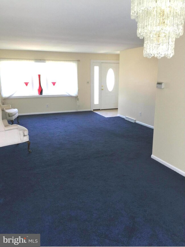 3313 Ripple Rd, Windsor Mill, MD 21244 - photo 2