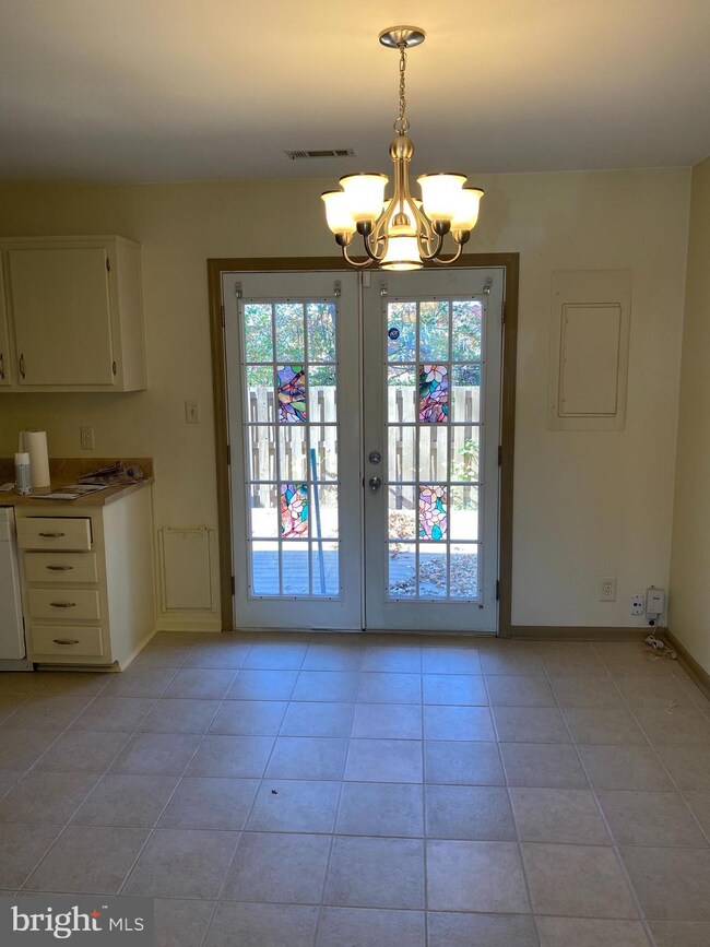 411 Madison Ct, Stafford, VA 22556 - photo 3