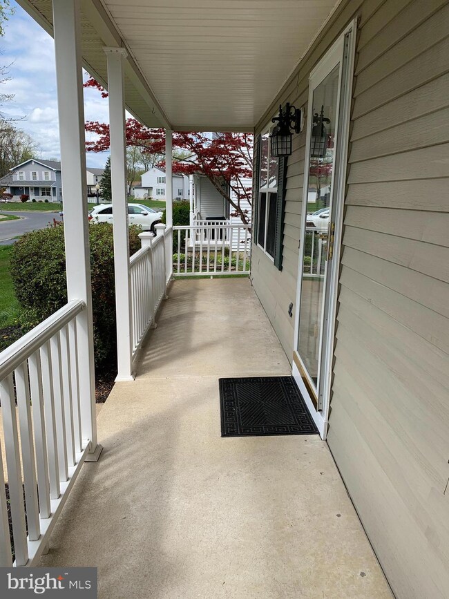 321 Nicholas Ct, Wilmington, DE 19808 - photo 4