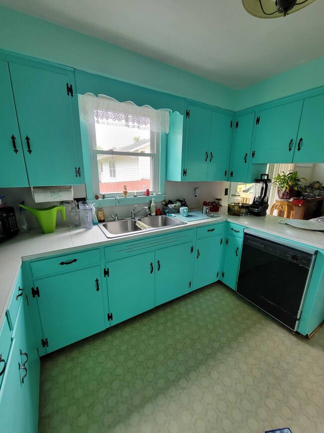 1041 Fairfield Pike, Shelbyville, TN 37160 - photo 5