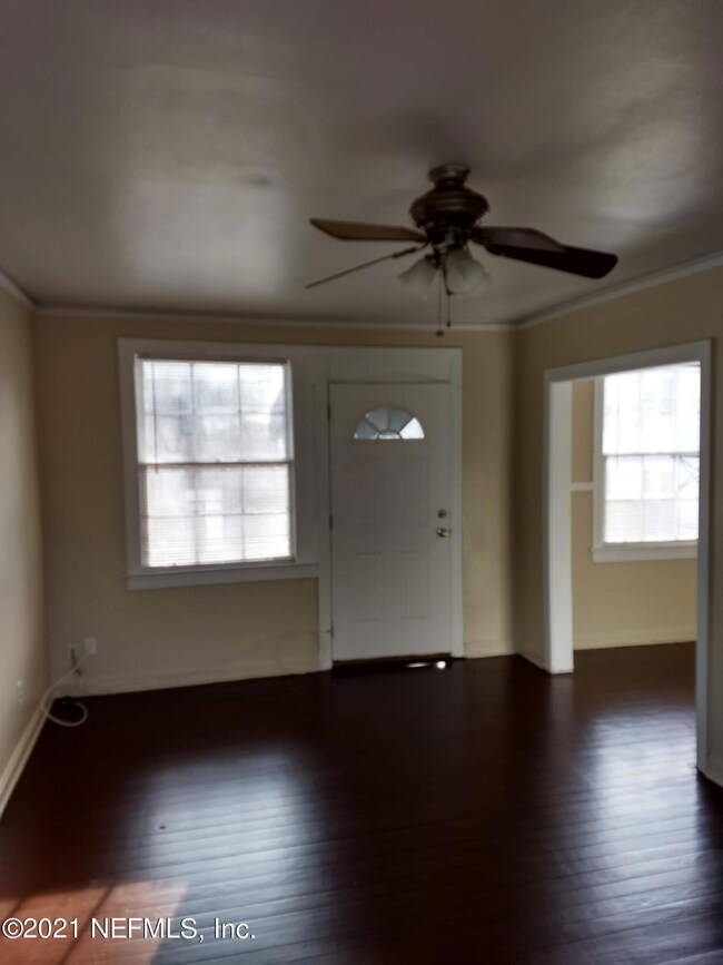 1263 Mcduff Ave S, Jacksonville, FL 32205 - photo 3