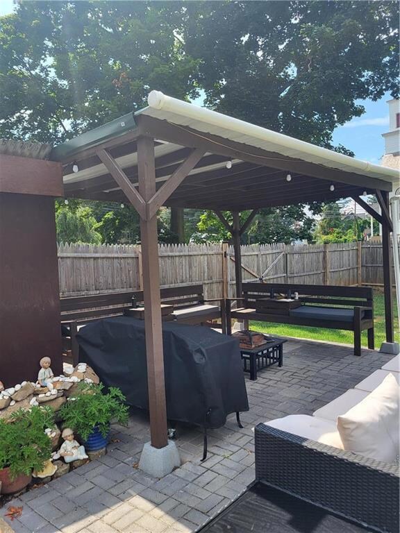 425 Franklin St, Alburtis, PA 18011 - photo 6