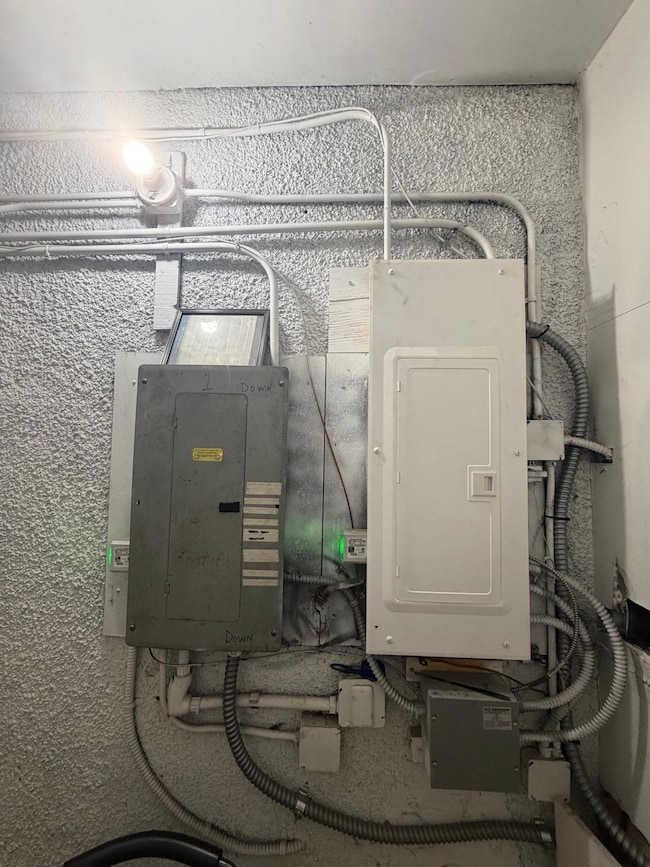 2600 Washington St NE, Minneapolis, MN 55418 - photo 6