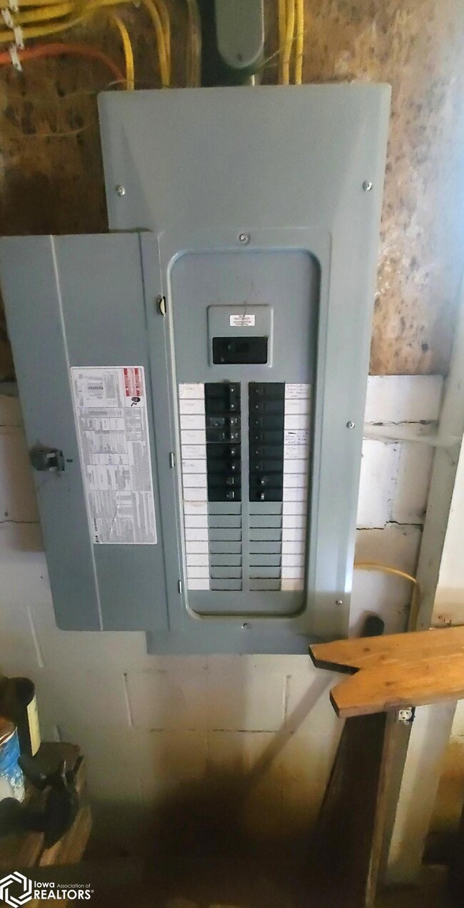 608 E 5th St, Aurelia, IA 51005 - photo 7