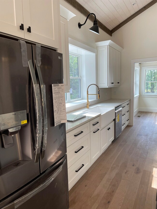 32 Pulpit Rd, Bedford, NH 03110 - photo 7