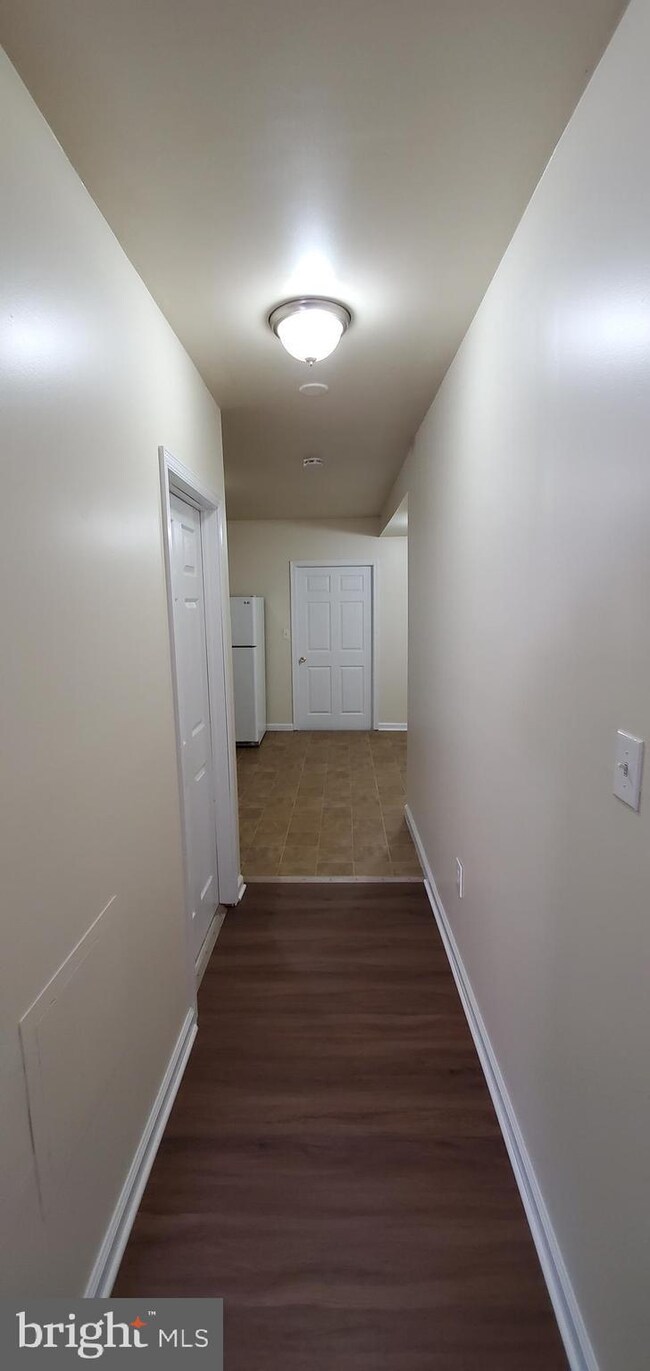 29 N Main St unit 2E, Spring City, PA 19475 - photo 5