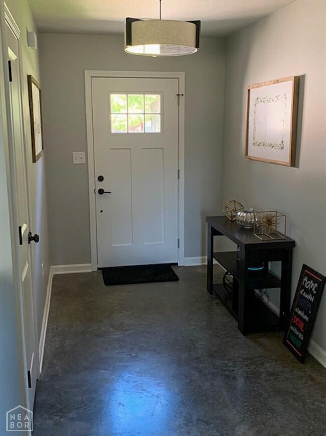 1917 Mitzi Ln, Jonesboro, AR 72401 - photo 2