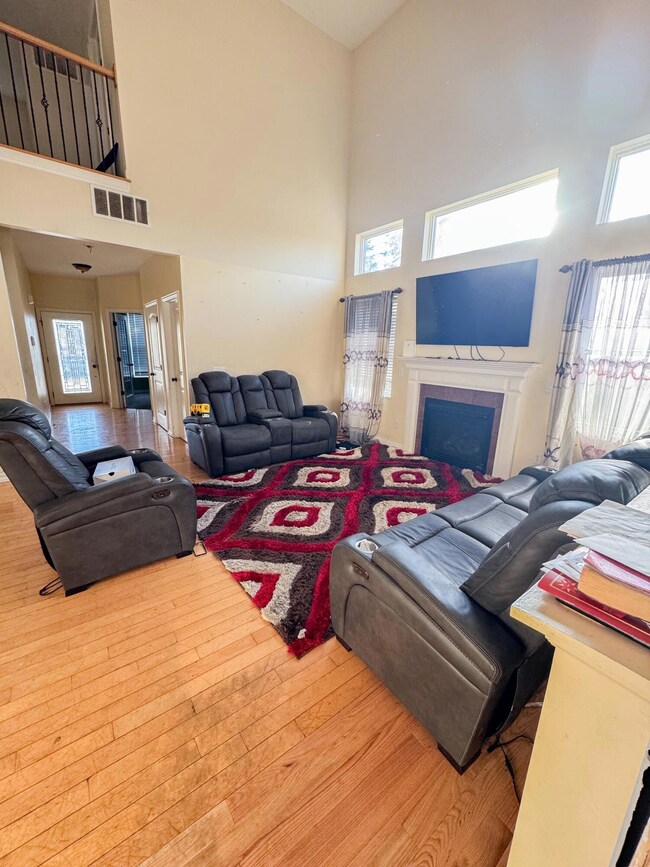 Living Room_2