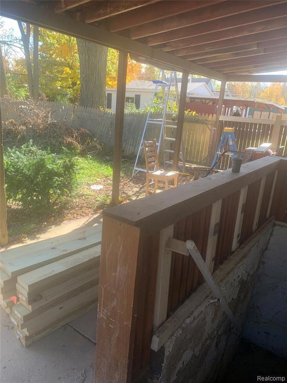 2313 S Rundle Ave, Lansing, MI 48910 - photo 5