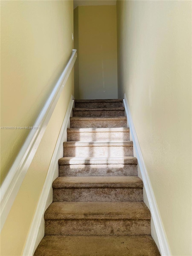 2004 Freeport Ln, West Palm Beach, FL 33404 - photo 3