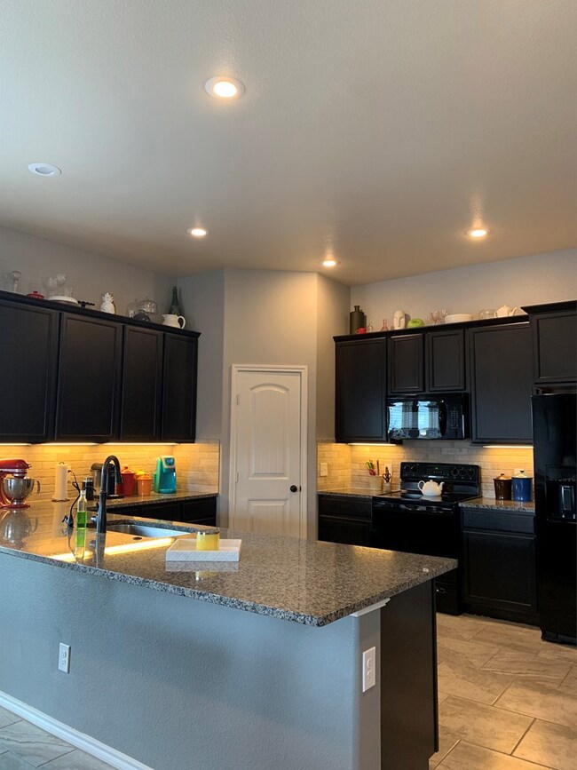 9315 Sedona Ave, Odessa, TX 79765 - photo 6