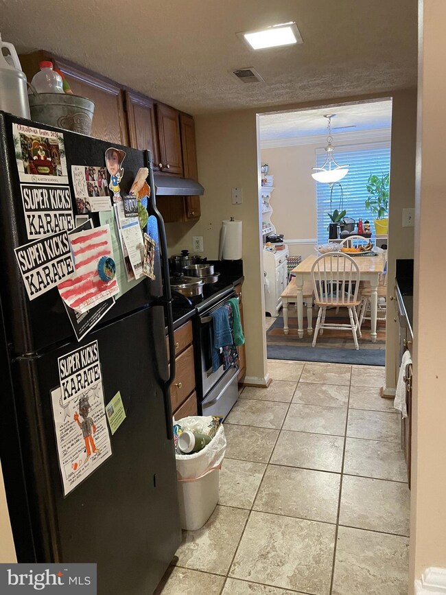 22413 Stablehouse Dr, Sterling, VA 20164 - photo 5