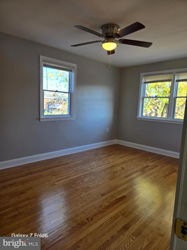 2169 Vailthorn Rd, Middle River, MD 21220 - photo 2