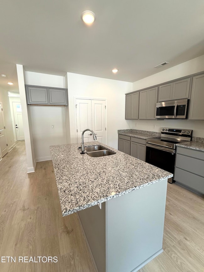 8848 Chapman Trace Way, Knoxville, TN 37920 - photo 6