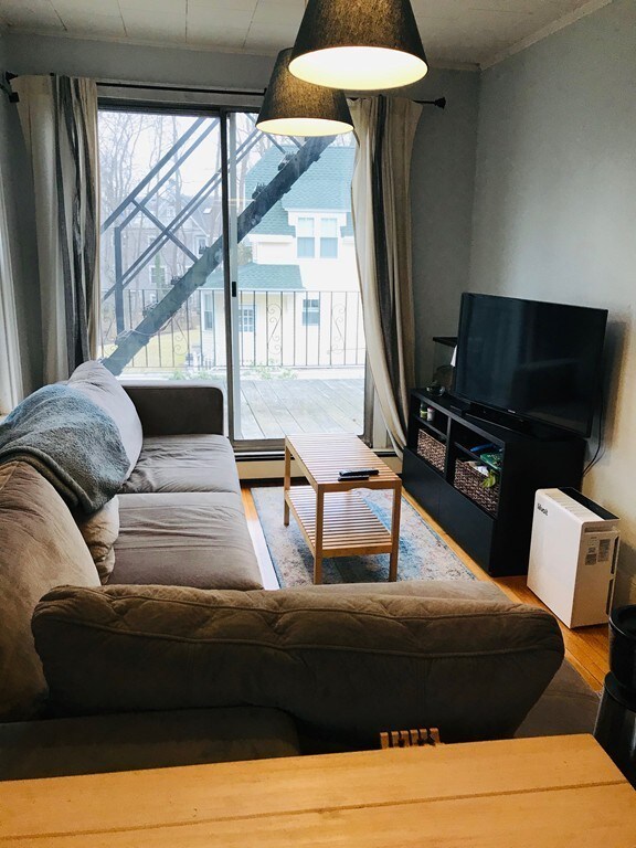 14 Abbott St, Wellesley, MA 02482 - photo 2