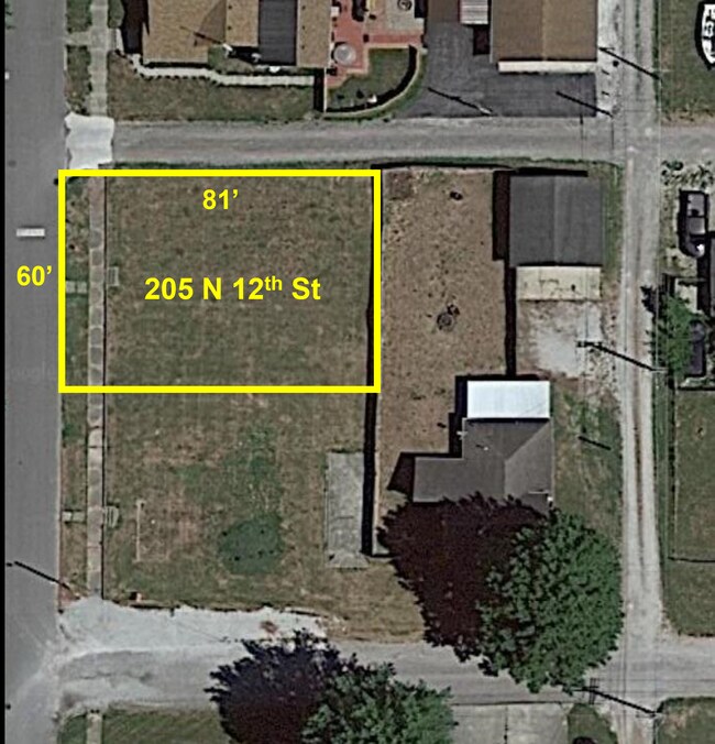205 N 12th St, Elwood, IN 46036 - photo 2