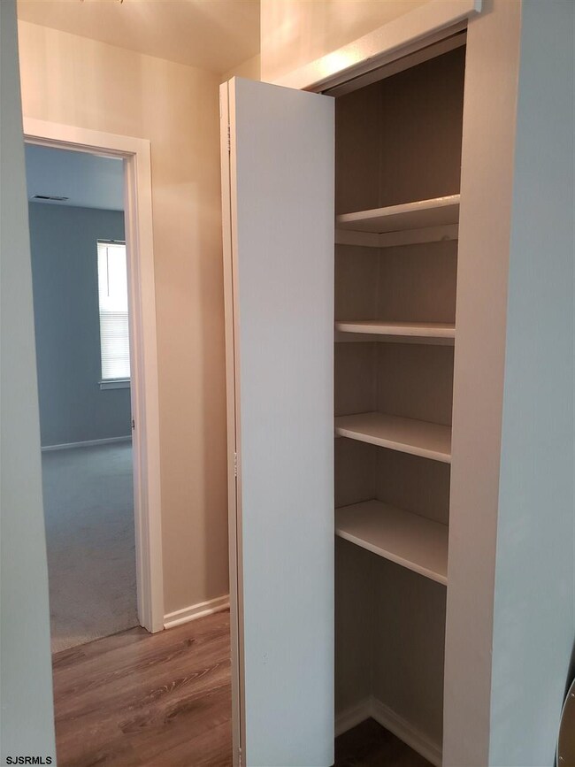 25 Waterview Dr unit 102A, Galloway, NJ 08205 - photo 4